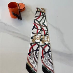 Brand new Hermes harnais legendaire twilly